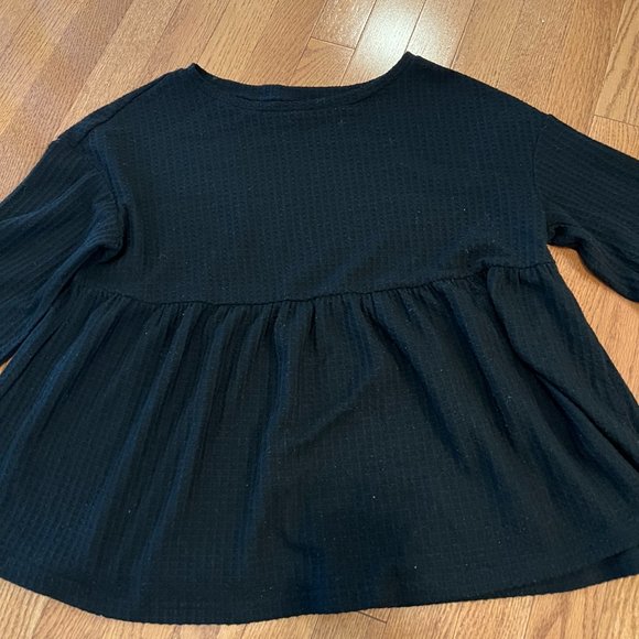 Set of 3 Maternity Tops - Picture 2 of 12